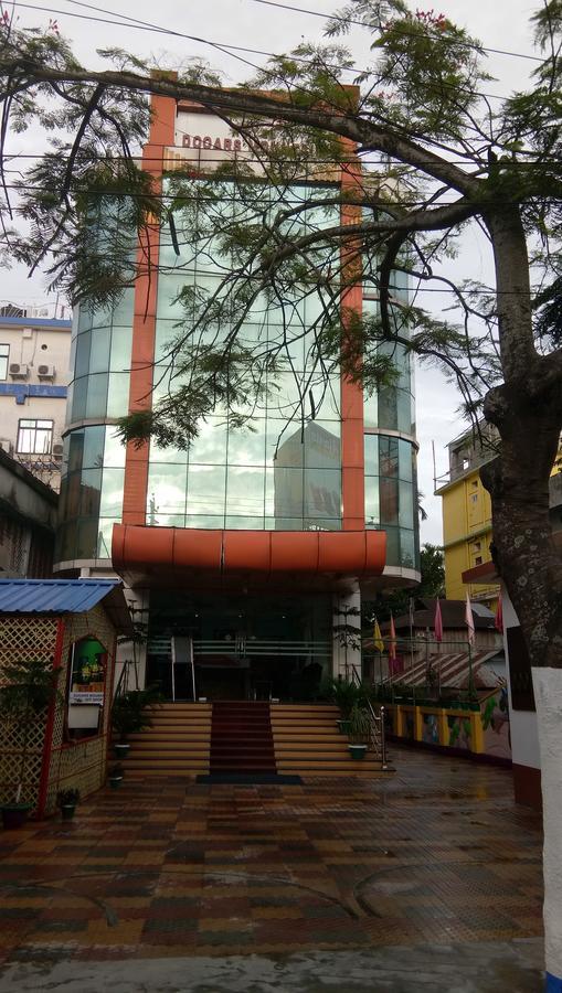 Hotel Dooars Mountain Alipur Duar ภายนอก รูปภาพ
