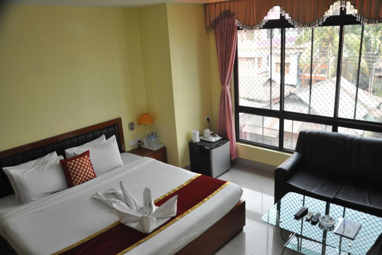 Hotel Dooars Mountain Alipur Duar ภายนอก รูปภาพ