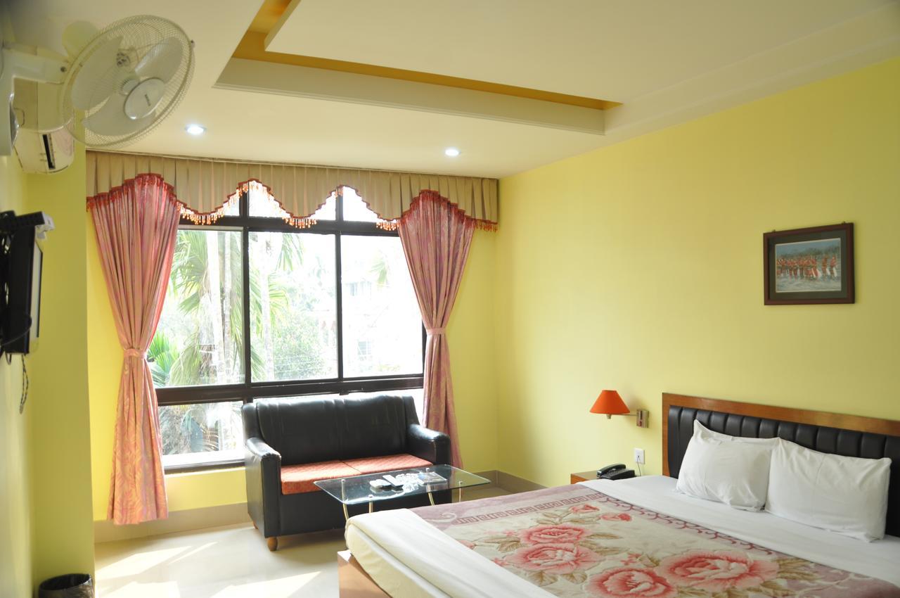Hotel Dooars Mountain Alipur Duar ภายนอก รูปภาพ