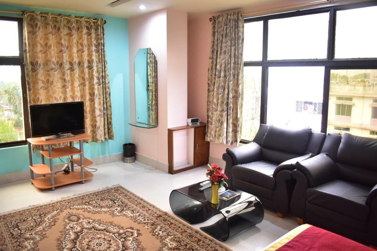 Hotel Dooars Mountain Alipur Duar ภายนอก รูปภาพ